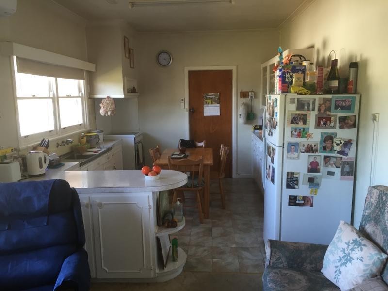 730 CAMPERDOWN-LISMORE Road, Chocolyn VIC 3260