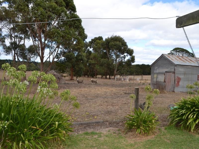 79 High Street, Macarthur VIC 3286