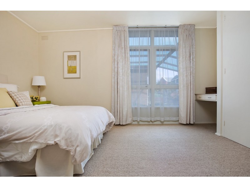 23 Shenfield Street, Cobden VIC 3266