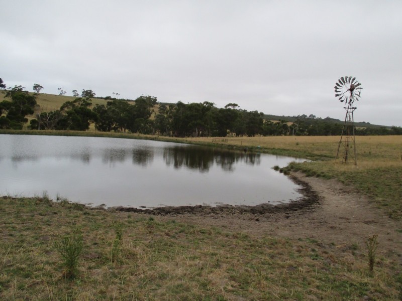 1 Sunday Ridge Road, Scotts Creek VIC 3267