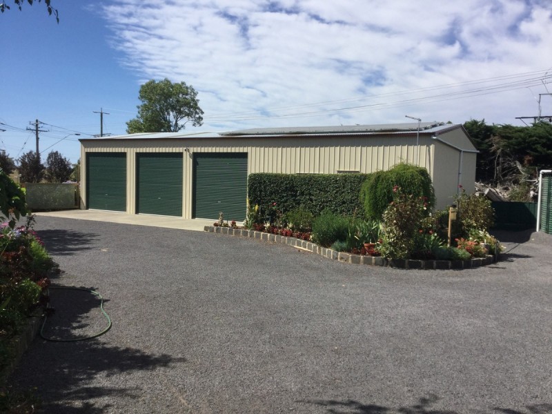 105 Camperdown Lismore Road, Camperdown VIC 3260