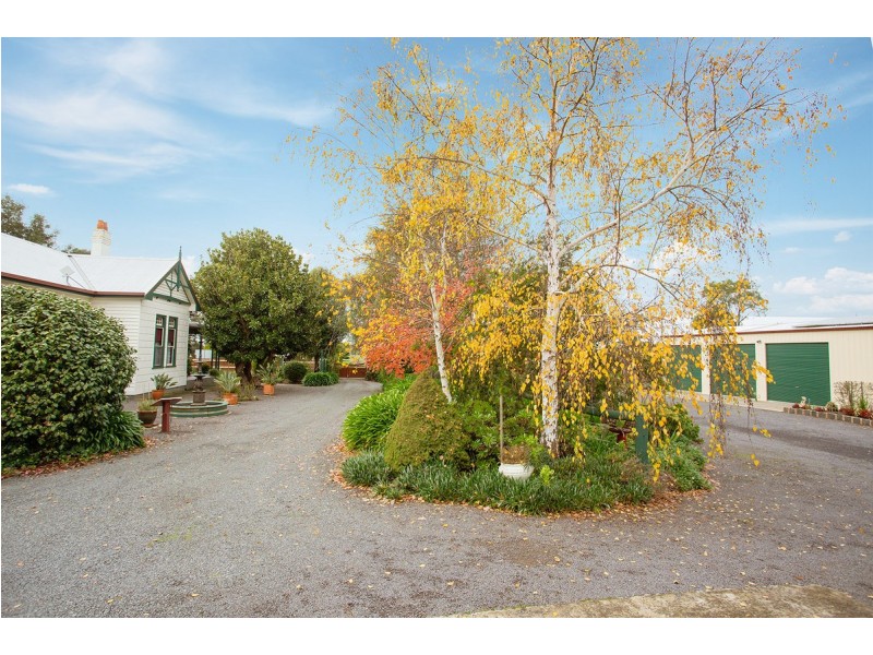105 Camperdown Lismore Road, Camperdown VIC 3260
