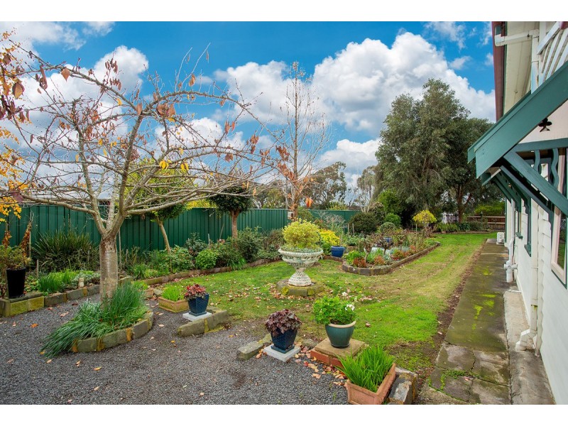 105 Camperdown Lismore Road, Camperdown VIC 3260