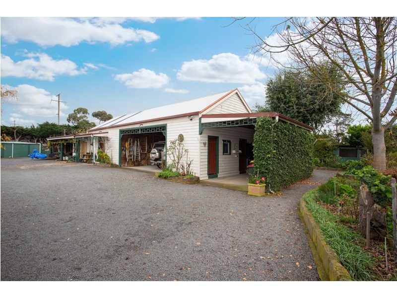 105 Camperdown Lismore Road, Camperdown VIC 3260