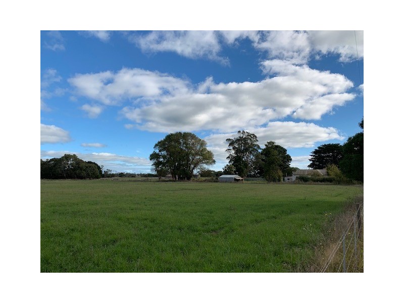 240 Lilleys Lane, Ecklin South VIC 3265