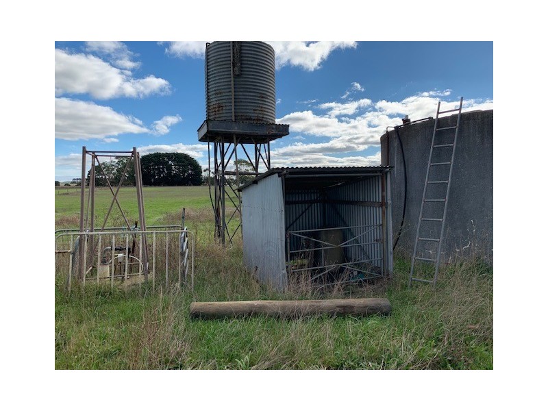 240 Lilleys Lane, Ecklin South VIC 3265