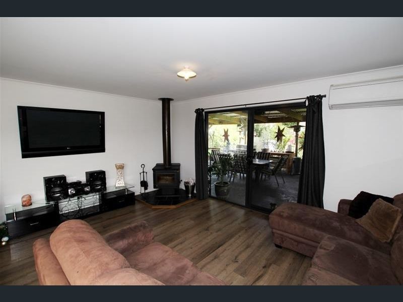 71 Swanston Street, Terang VIC 3264