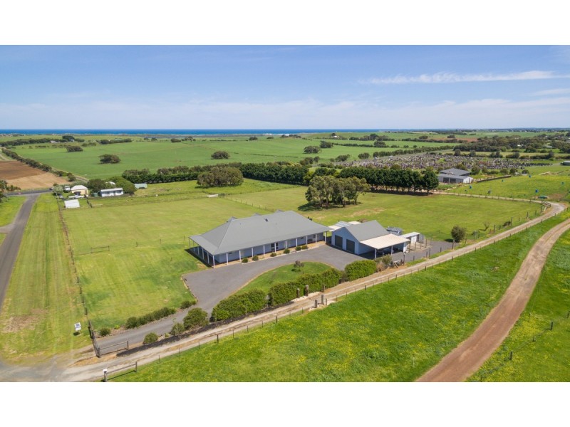 17 Fitzgibbons Lane, Illowa VIC 3282