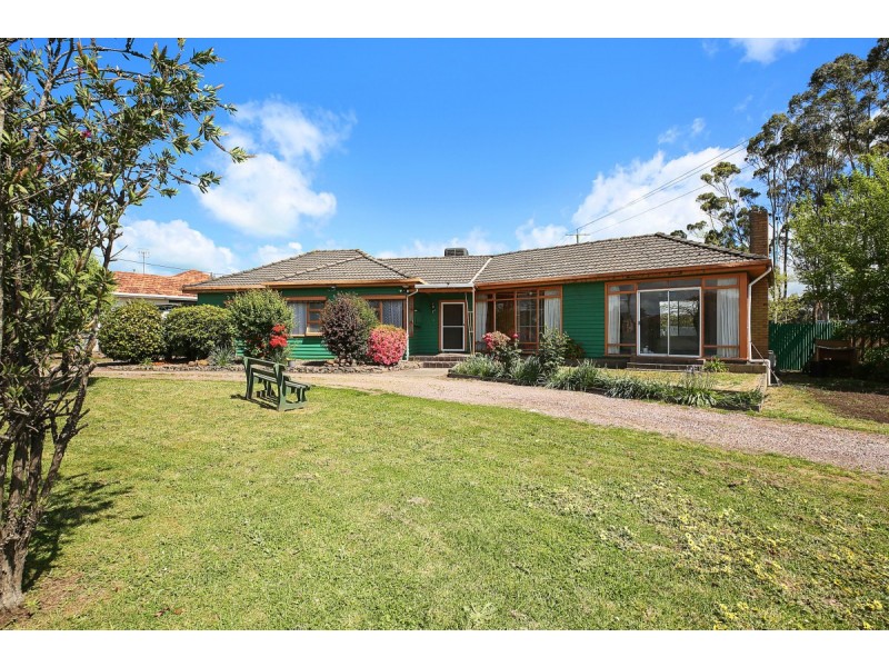 91 Victoria Street, Cobden VIC 3266