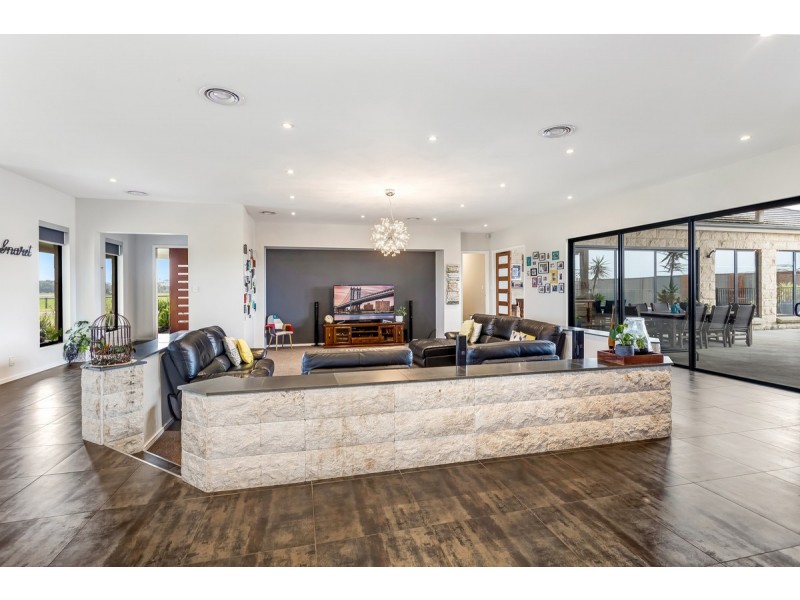 343 Terang Framlingham Road, Terang VIC 3264
