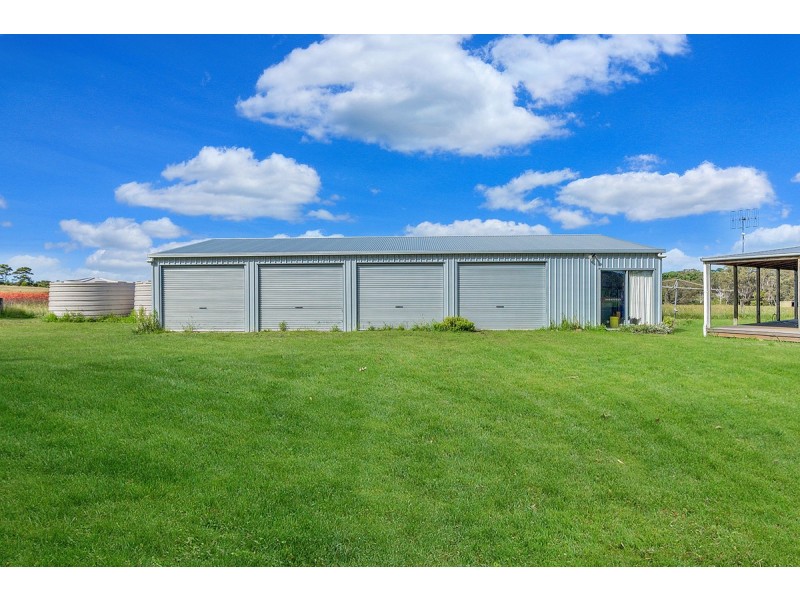 15 Heathmarsh Road, Panmure VIC 3265