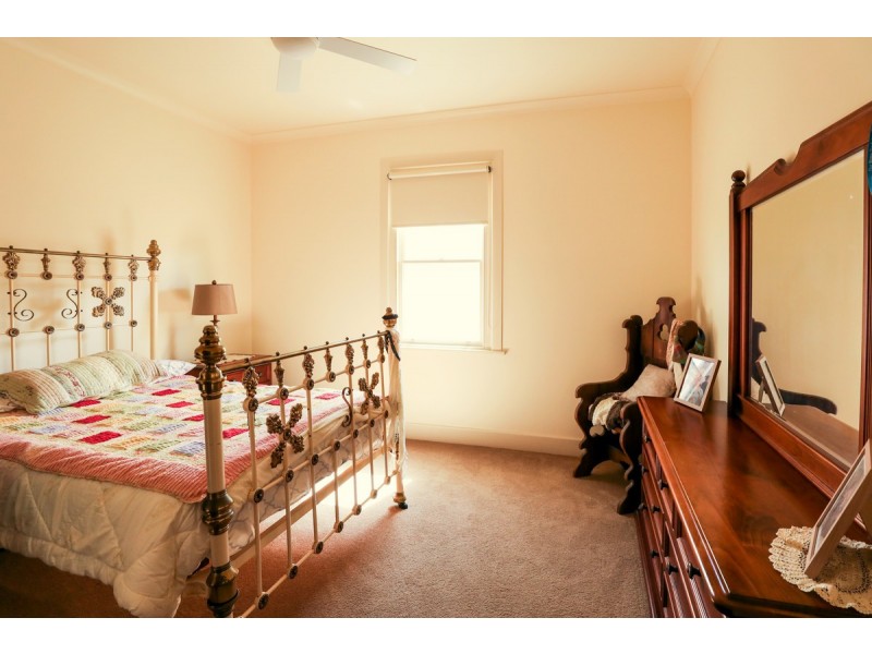 16 Shadforth Street, Terang VIC 3264