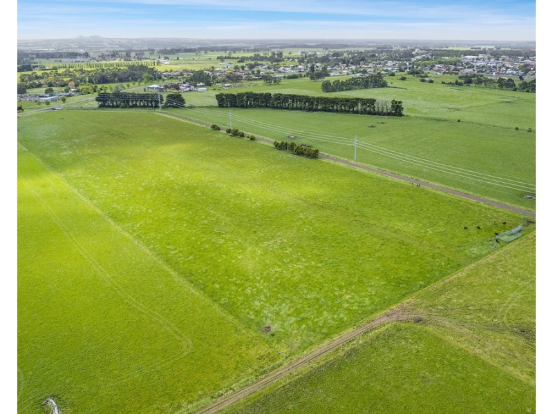 15 Terang Mortlake Road, Terang VIC 3264