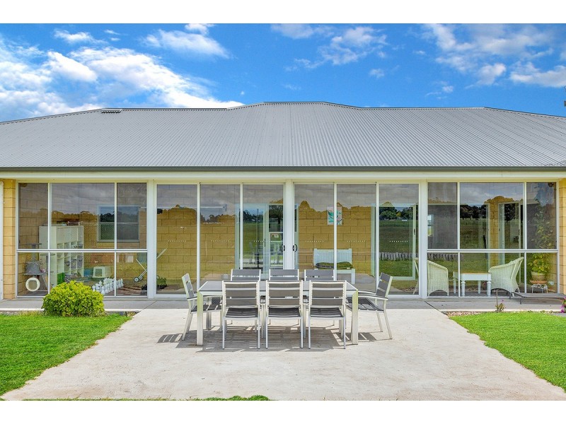 124 Noogee Road, Terang VIC 3264