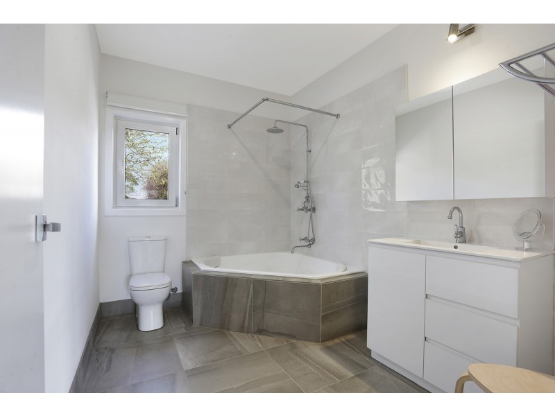 1580 Cobden-Warrnambool Road, Ecklin South VIC 3265