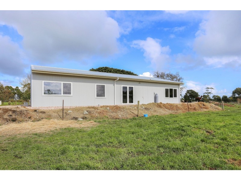1580 Cobden-Warrnambool Road, Ecklin South VIC 3265