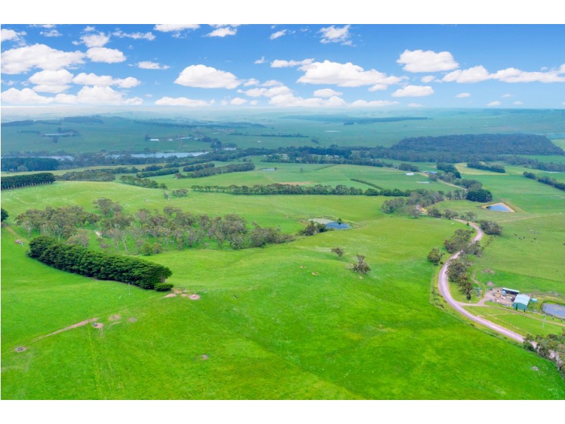 1 & 3 Bornong Road, Cooriemungle VIC 3268