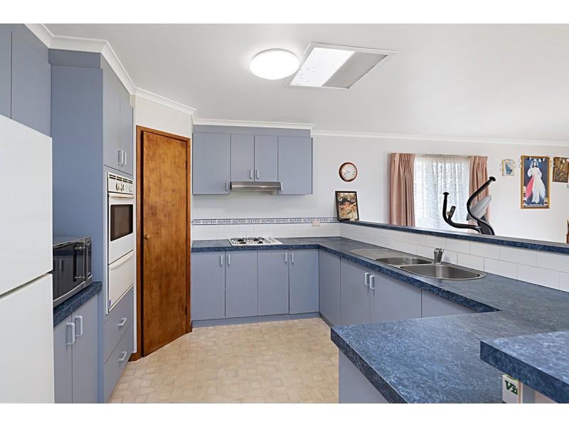 26 Merrett Street, Peterborough VIC 3270
