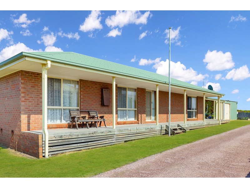 26 Merrett Street, Peterborough VIC 3270