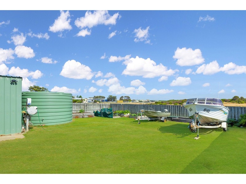 26 Merrett Street, Peterborough VIC 3270
