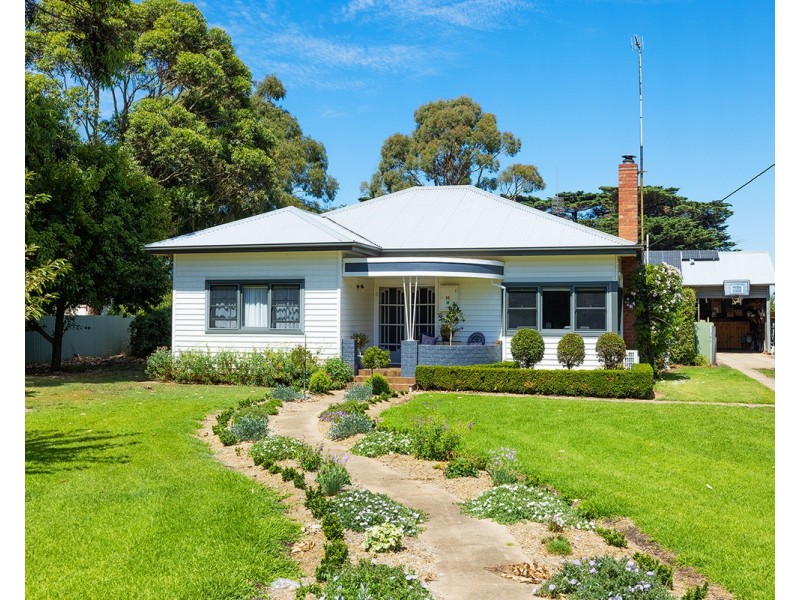 16 Mackinnons Bridge, Noorat VIC 3265