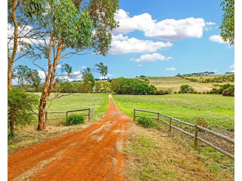 Cobden-Port Campbell Road, Port Campbell VIC 3269