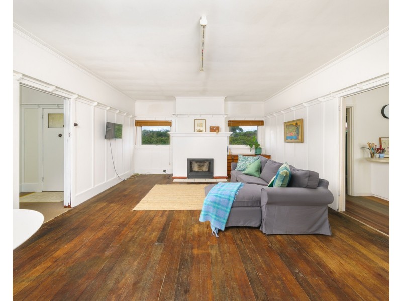 7 Champion Street, Peterborough VIC 3270