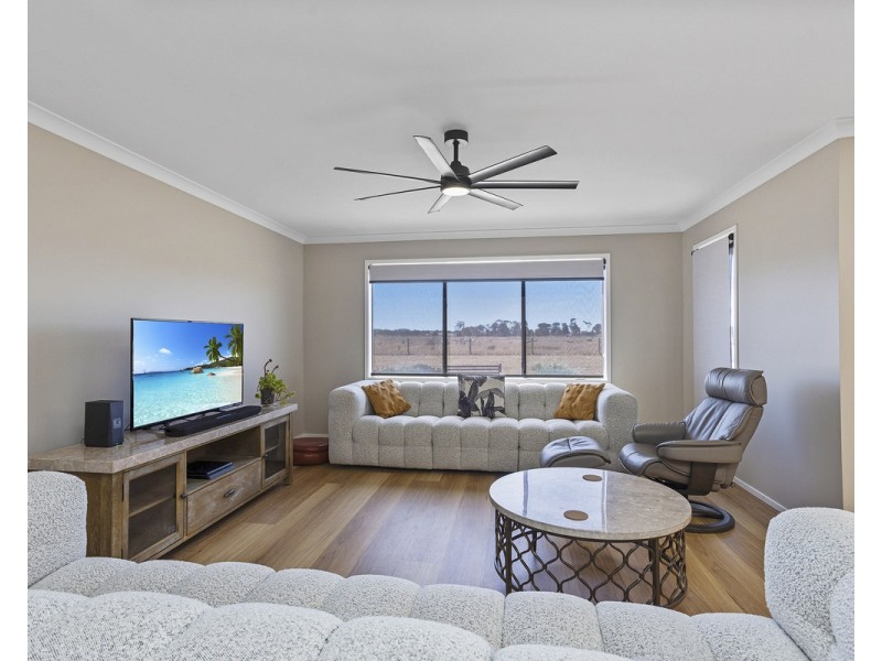 59 Waters Lane, Mortlake VIC 3272