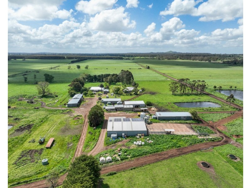 97 Carpendeit-Bungador Road, Carpendeit VIC 3260