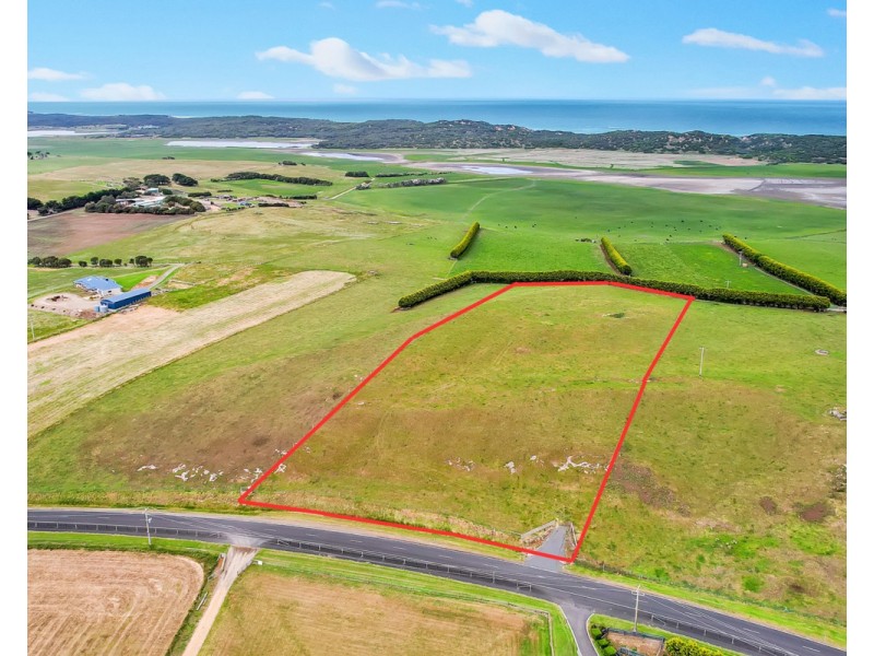 Illowa Road, Dennington VIC 3280