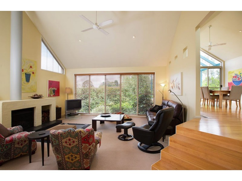 3 Grosvenor Place, Hamilton VIC 3300