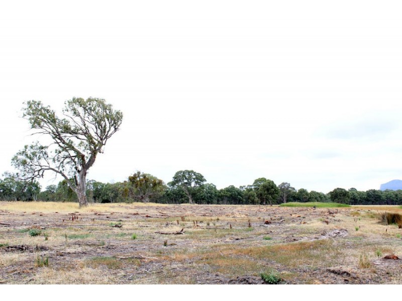 Lynchs Crossing Road, Glenthompson VIC 3293