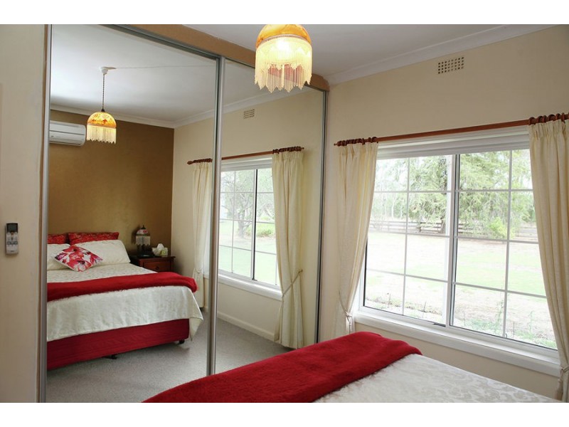 4642 Casterton-Edenhope Road,, Kadnook VIC 3318