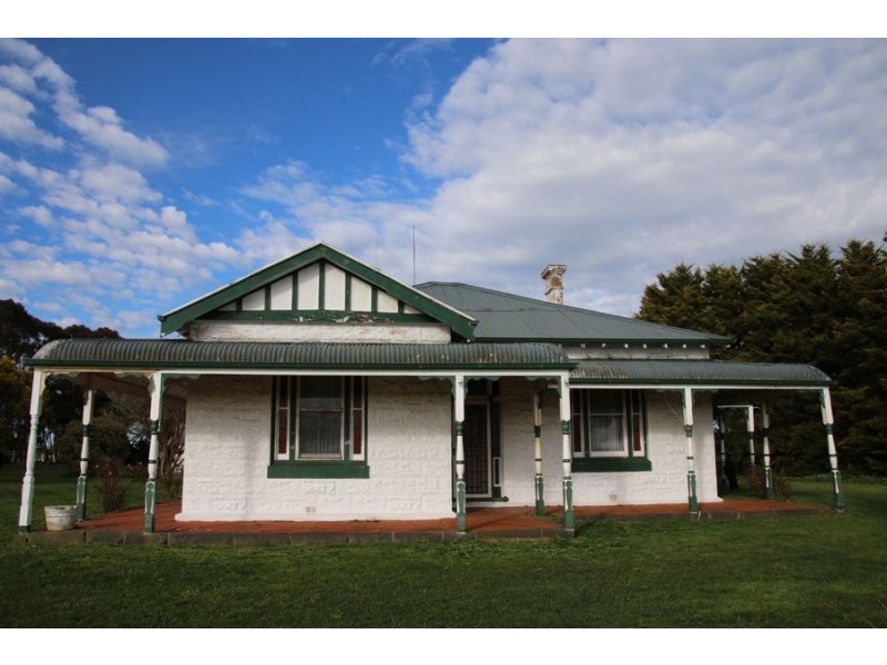 338 Petschells Lane, Croxton East VIC 3301