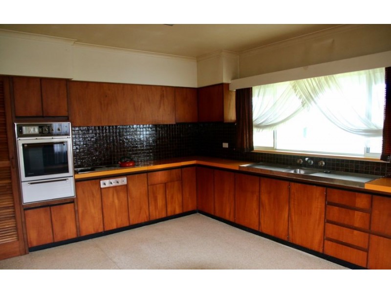 338 Petschells Lane, Croxton East VIC 3301