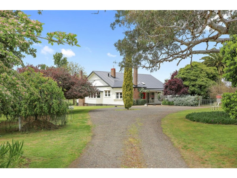 43 Claytons Road, Bochara VIC 3301