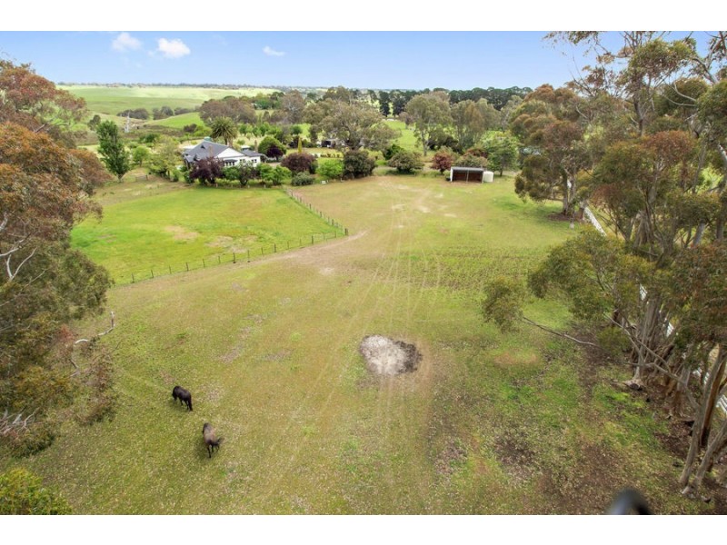 43 Claytons Road, Bochara VIC 3301