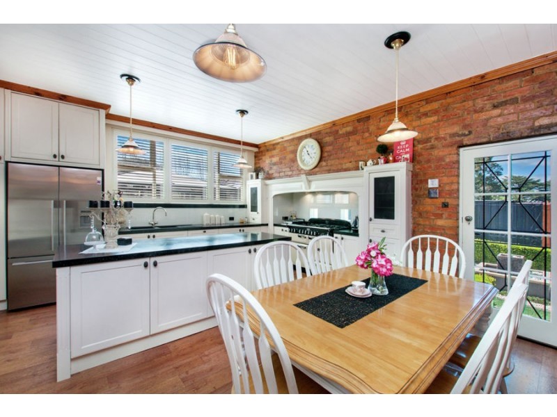 22 Pope Street, Hamilton VIC 3300