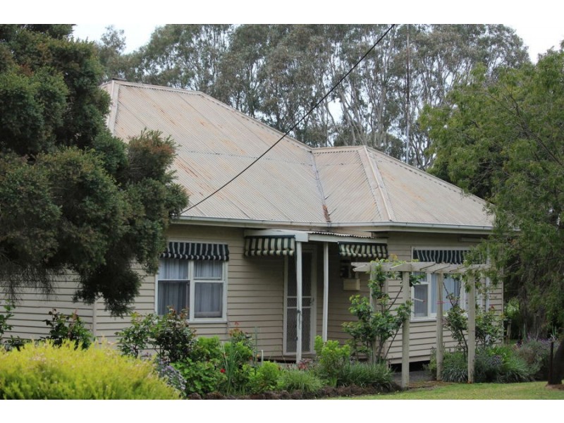 5402 Edenhope Coleraine Road, Harrow VIC 3317