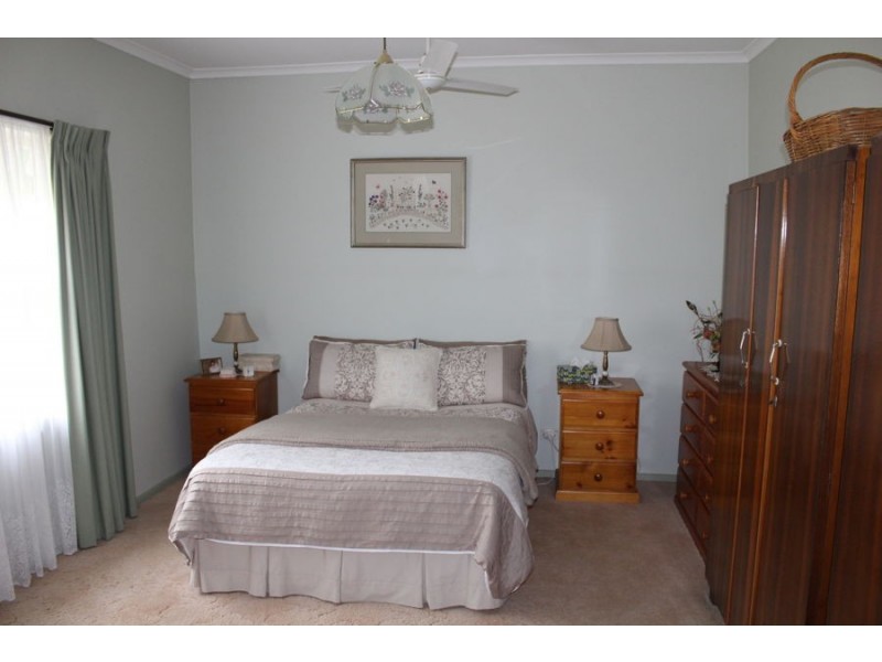 5402 Edenhope Coleraine Road, Harrow VIC 3317