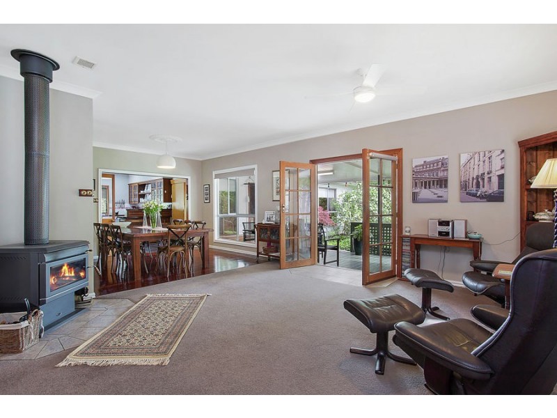 118-122 Cox St, Penshurst VIC 3289