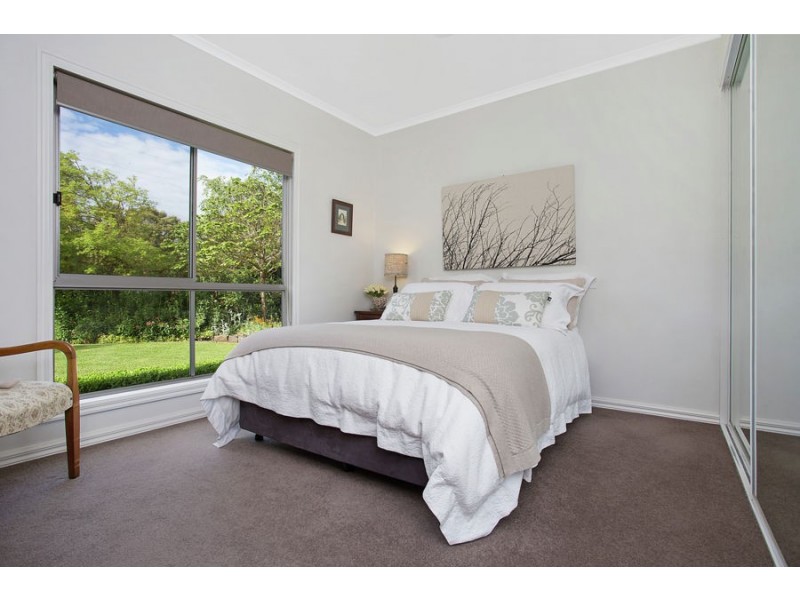 118-122 Cox St, Penshurst VIC 3289