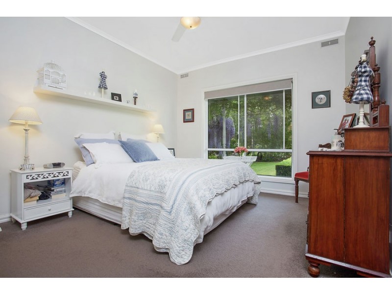 118-122 Cox St, Penshurst VIC 3289