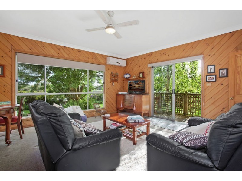 118-122 Cox St, Penshurst VIC 3289