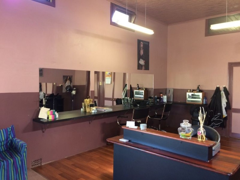 88 Bell St, Penshurst VIC 3289