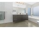 99 W Schultz Road, Hamilton VIC 3300