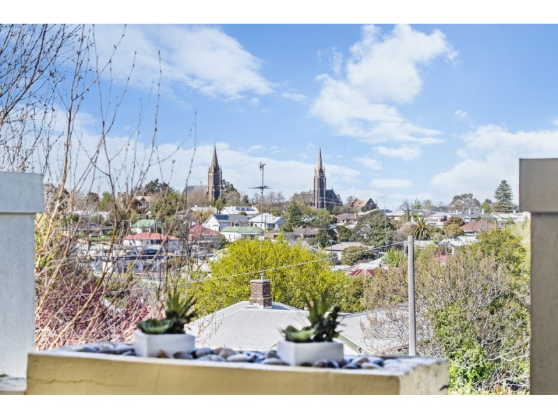 22 Pope Street, Hamilton VIC 3300