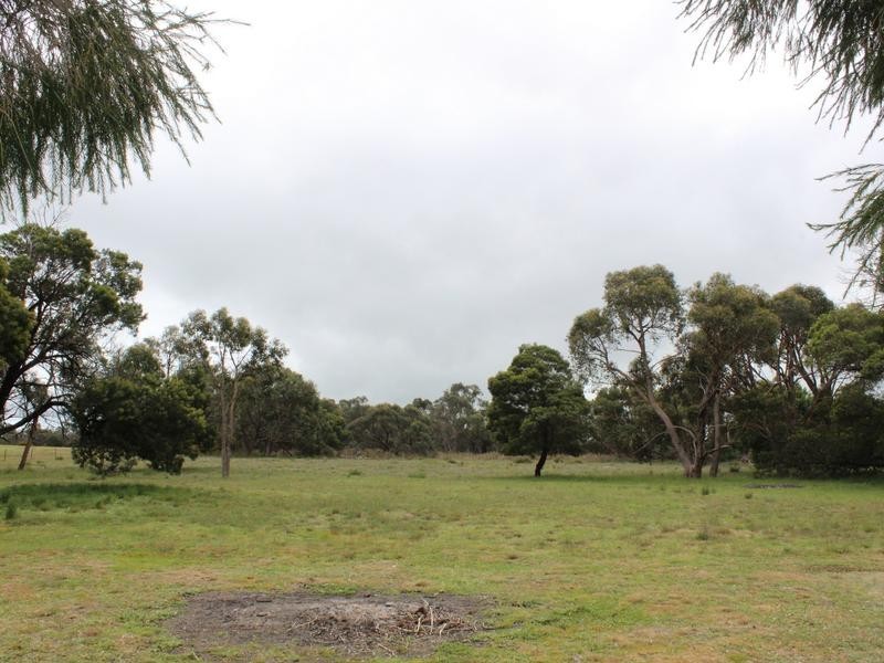 88 Bell Street, Penshurst VIC 3289