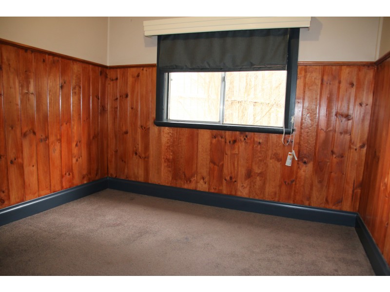 55 Bell Street, Penshurst VIC 3289