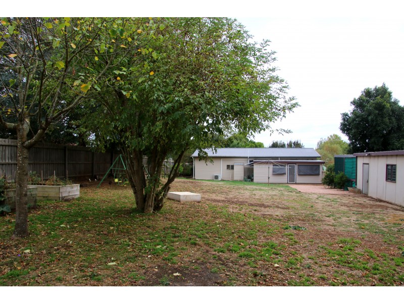55 Bell Street, Penshurst VIC 3289